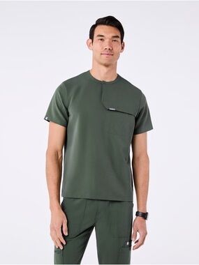 figs scrub top